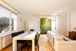 Zdjęcie z galerii obiektu Villa Palmiers by ESTATESCANNES w Cannes