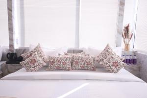 Ảnh trong thư viện ảnh của Perfectstayz Homes I Luxury Penthouse ở Haridwār