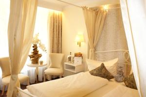 Posezení v ubytování Hotel Schlosskrone