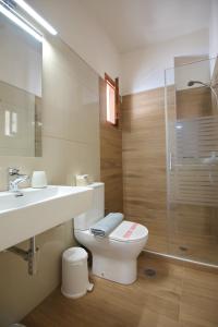 A bathroom at Elpida Apartments