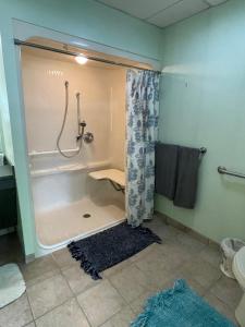 New KensingtonPershing Heights 16的相册照片