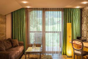 A seating area at Hotel Krallerhof