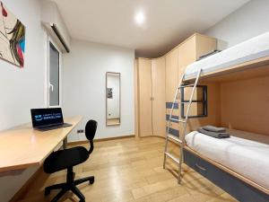 Postel nebo postele na pokoji v ubytování Gracia Village Barcelona