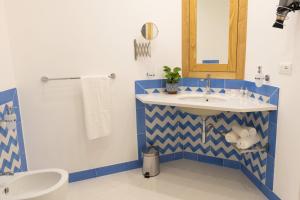 Un baño de Casa Borgo Sant'Angelo 37 fotos más