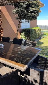 Zdjęcie z galerii obiektu Fantástica Villa-Guadacorte w mieście Los Barrios