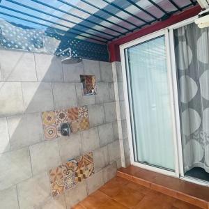 Koupelna v ubytování Bungalow Verdemar Maspalomas + 9 fotografií