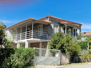 Bygningen som villaen ligger i