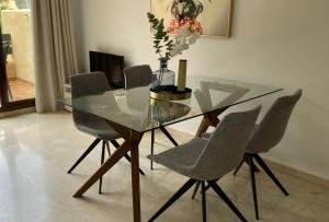 Posedenie v ubytovaní Oasis Costalita Estepona I