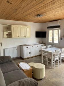 TV a/nebo společenská místnost v ubytování Casa Robion