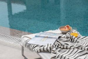 The swimming pool at or close to Sole Mare