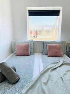 Postel nebo postele na pokoji v ubytování Randers residence Sankt Andreas - 2 room apartment