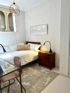 Postel nebo postele na pokoji v ubytování Niko Rooms