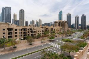 Fotografie z fotogalerie ubytování Spacious 2Bed with Burj View Downtown Dubai v Dubaji