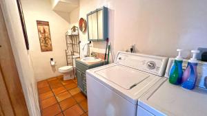 Foto sihtkohas Santa Fe asuva majutusasutuse Casas de Guadalupe - Sante Fe Vacation Rentals galeriist +267 fotot