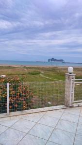 Gallery image of Luxury Katakolo in front of the sea near Olympia in Katakolon