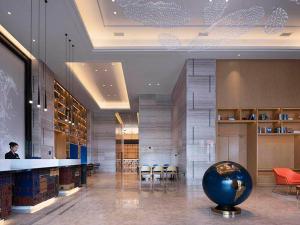 Lobby o reception area sa Kyriad Marvelous Hotel Foshan New City Lecong Town