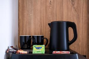 Comodidades para preparar café e chá em Island Sea Side Hotel - Adults Only