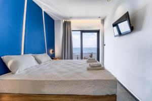 Cama ou camas em um quarto em Island Sea Side Hotel - Adults Only