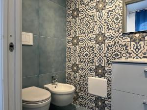 Koupelna v ubytování Verdalia Liatris - Piano Terra Spiaggia a 200m By Cala Salento + 3 fotografie