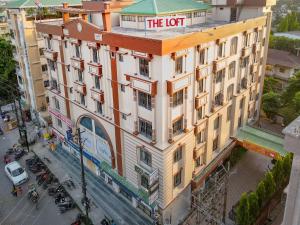 - une vue de tête sur le loft de l'hôtel à Singapour dans l'établissement The Loft Hotel, Siliguri, à Siliguri