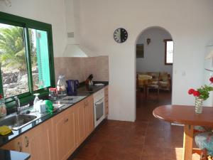 Кухня или мини-кухня в Casa Andrés
