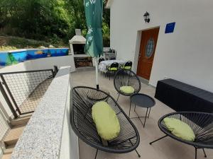 Balkón nebo terasa v ubytování Apartman Sunset