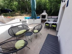 Balkón nebo terasa v ubytování Apartman Sunset