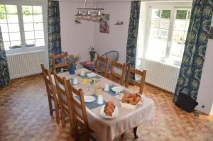 Foto dalla galleria di Moulin de la Cuse - Chambre La Cuse a Cusance