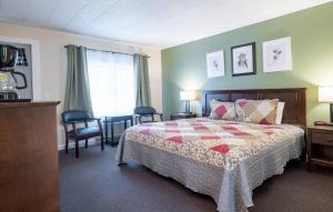 Gallery image of Acadia Pines Motel in Bar Harbor