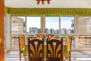 Balkón nebo terasa v ubytování Regina Apartment in Playa San Juan with AC and pool