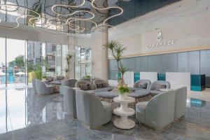 Lobby o reception area sa Best Western Plus Carapace Hotel Hua Hin
