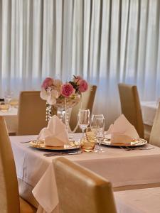 Thức uống tại Sirena Suite Deluxe