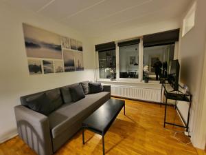 Et opholdsområde på Three Bedroom Apartment In Rdovre, Trnvej 33b, 2