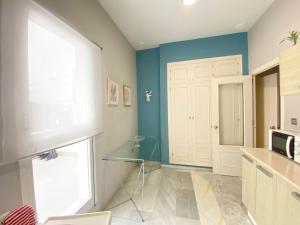 Kuchyňa alebo kuchynka v ubytovaní APARTAMENTO COLÓN 1451 - Pleno centro y WIFI Gratis