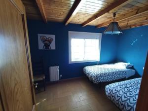 Zdjęcie z galerii obiektu Mirador de Caión. Casa Rural completa con Piscina w mieście Cayón