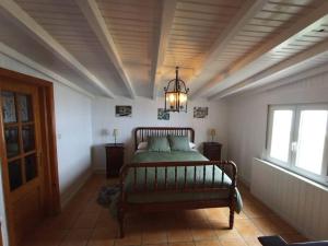 Zdjęcie z galerii obiektu Mirador de Caión. Casa Rural completa con Piscina w mieście Cayón