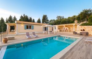 Bazén v ubytování Villa Steno nebo v jeho okolí