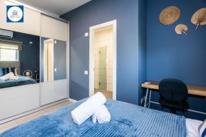 Postel nebo postele na pokoji v ubytování Design apartments in Netanya