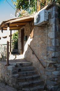 Gallery image of Πύργος Καπουλέα in Limbókhova +31 photos