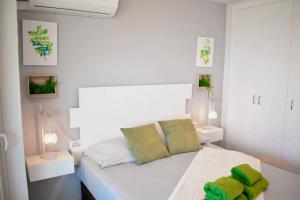 En eller flere senge i et værelse på Sol y Playa Benalmádena