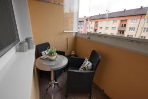 Balkón alebo terasa v ubytovaní Apartmán u Klínovce