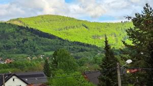 Výhľad na hory alebo výhľad na hory priamo z apartmánu