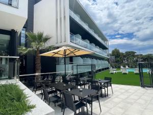 Bazén v ubytování Hotel C31 nebo v jeho okolí