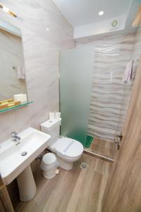 Koupelna v ubytování Hotel Zefyros