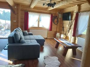 Posedenie v ubytovaní Domek góralski Toporówka