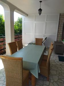 Posezení v ubytování Zelena oaza Apartment