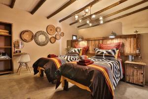 Postel nebo postele na pokoji v ubytování NoNaMe + 9 fotografií