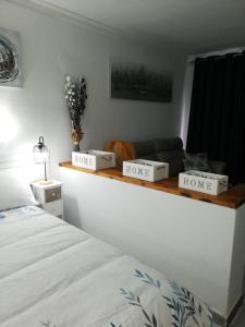 Łóżko lub łóżka w pokoju w obiekcie Danubio Studio Playa del Inglés