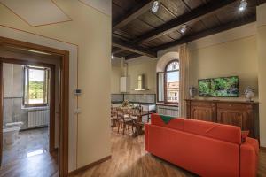 TV a/nebo společenská místnost v ubytování IBibiena - CASA CAMPALDINO