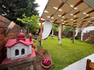 Zahrada ubytování Niriides Rooms
